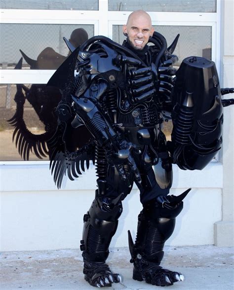 How to cosplay as the ‘Alien’ xenomorph | Cosplay, Xenomorph, Alien