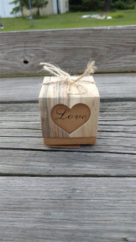 Rustic Wedding Favor Boxes