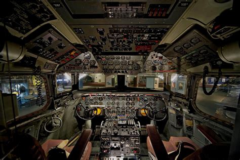 Space Shuttle Cockpit Wallpapers - Top Free Space Shuttle Cockpit ...