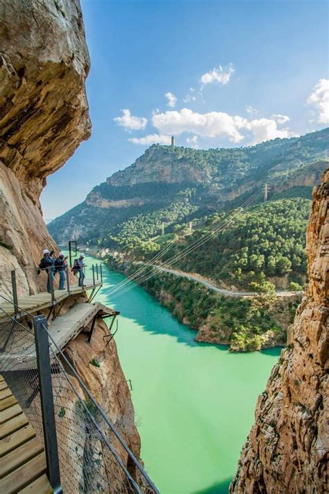 Le chemin du Roi, trek près de Malaga | Spain travel, Spain, Places to ...