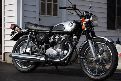 68 CB450 K1 in excellent restored condition.