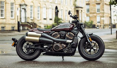 The Harley-Davidson Sportster S Debuts 'Bobber' Aesthetic & New Engine