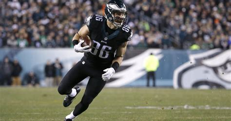 Eagles sign Zach Ertz to five-year contract extension | PhillyVoice