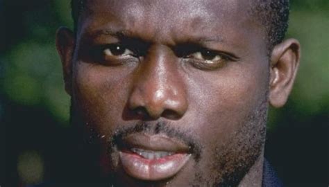 George Weah Biography - Facts, Childhood, Family Life & Achievements