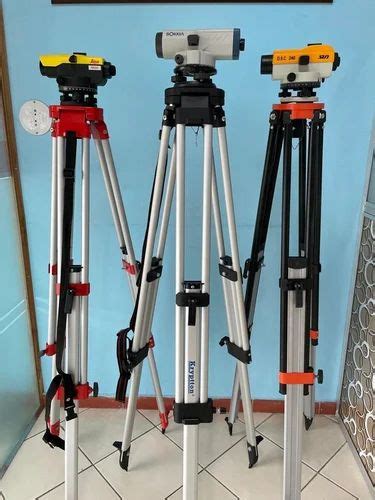 Aluminium Tripod For Surveying Equipment, For Leveling, Packaging Type ...