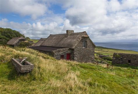 Ireland Travel Guide - The World Pursuit