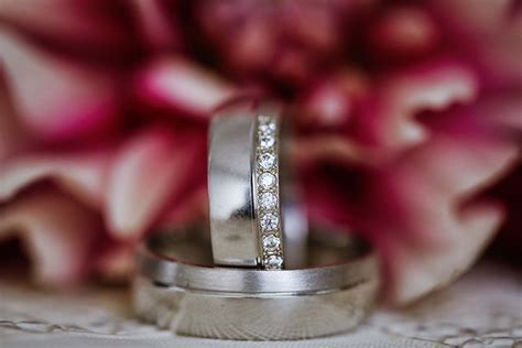 Free picture: wedding ring, platinum, jewel, jewelry, flower, wedding, still life, rose, color, love