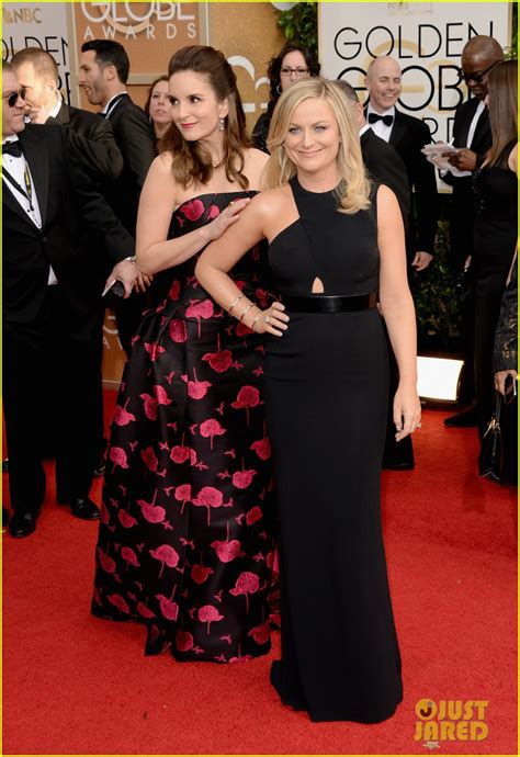 Full Sized Photo of amy poehler tina fey golden globes 2014 red carpet ...