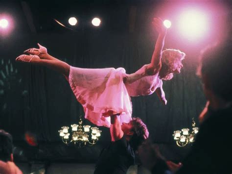 'Dirty Dancing' turns 30: A choreographer breaks down the iconic lift scene - ABC News