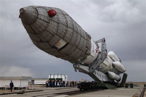 Global Space Industry Awaits Russian Rocket Launch - WSJ