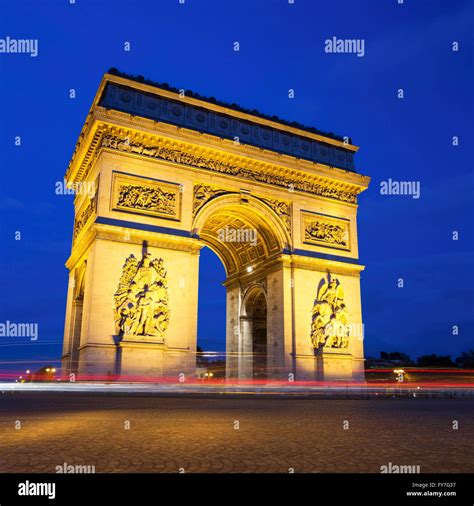 Arc de Triomphe at Sunset, Paris Stock Photo - Alamy