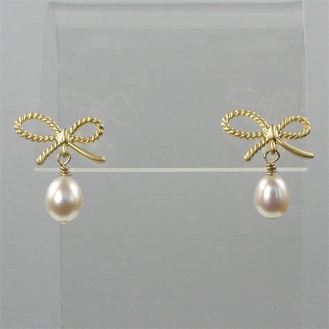 Gold Bows and Pearls Earrings - Etsy