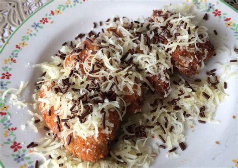 Resep Nugget Pisang Cokelat Keju oleh Roselina Vindy Pramitha - Cookpad