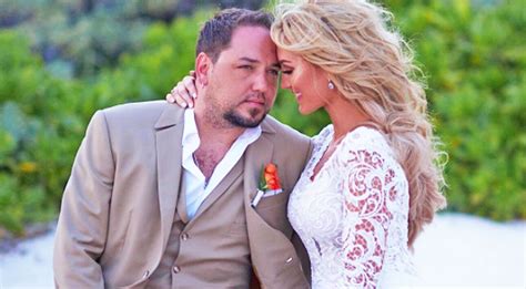 Jason Aldean's Wife Reveals Major Disturbance That Almost Ruined Their Wedding | Jason aldean ...