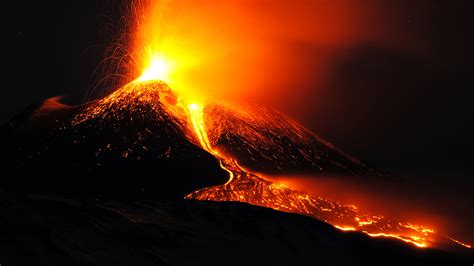 What happens when you walk on lava? - ABC7 Chicago