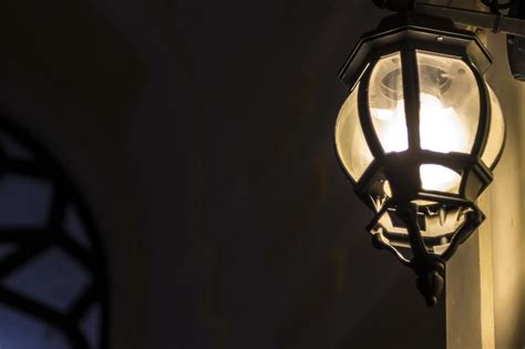 Free Stock Photo of Lamp Post at Night | Download Free Images and Free Illustrations