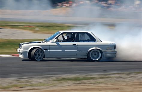 BMW M3 E30 drift - a photo on Flickriver