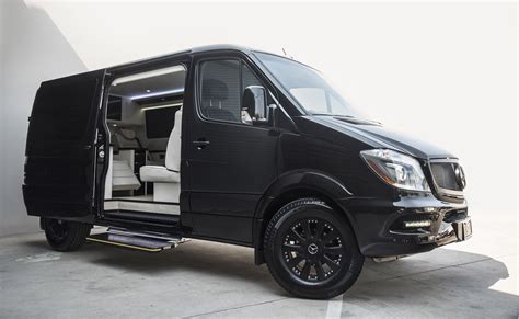 Luxury Sprinter Van & Luxury Mobile Office | Sprinter van, Van conversion, Sprinter van conversion