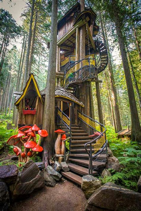 The Coolest Tree Houses in The World: The 13 Most Amazing Homes Living The Dream