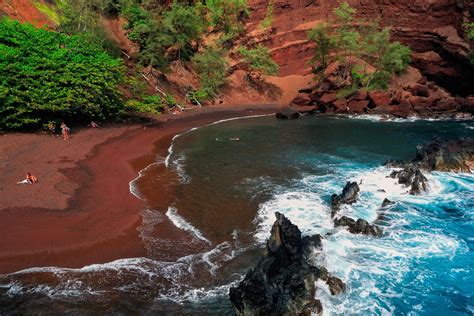 Best Beaches in Maui, Hawaii, Hana, and the Beach to Skip