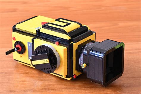 A LEGO Hasselblad camera | Boing Boing