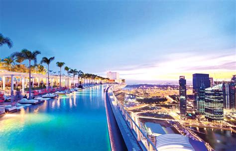 17 Best Rooftop Infinity Pools To Visit In Singapore (2024)