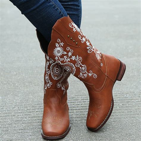 Women’s Fashion Low Heel Winter British Embroidered Luxury Boots – Miggon