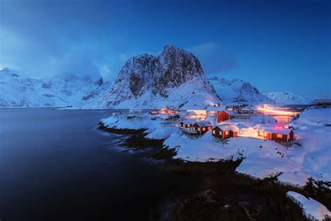 Ultimate Guide to Blue Hour Photography | Iceland Photo Tours