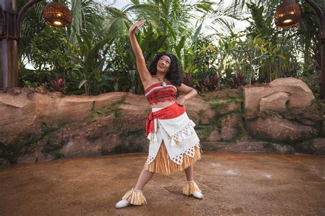 Moana Meet & Greet Opens in World Nature at EPCOT - LaughingPlace.com