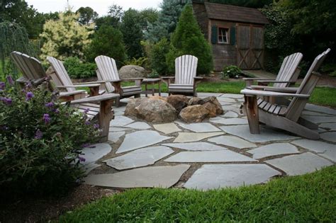 40 Best Flagstone Patio Ideas with Fire Pit - Hardscape Designs