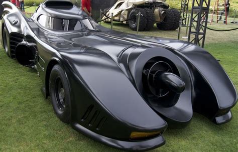 Batmobile 1989 dans Batman | Batmobile, Batman batmobile, Batman car