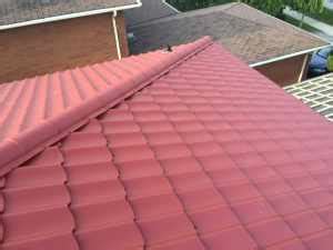 Metal Roof vs. Shingles: Pros & Cons | Dream Roof