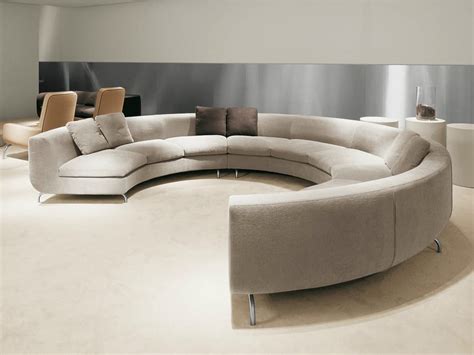 DUBUFFET Round sofa by Minotti