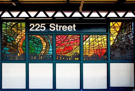 app explores new york subway art | Nyc subway art, New york subway ...