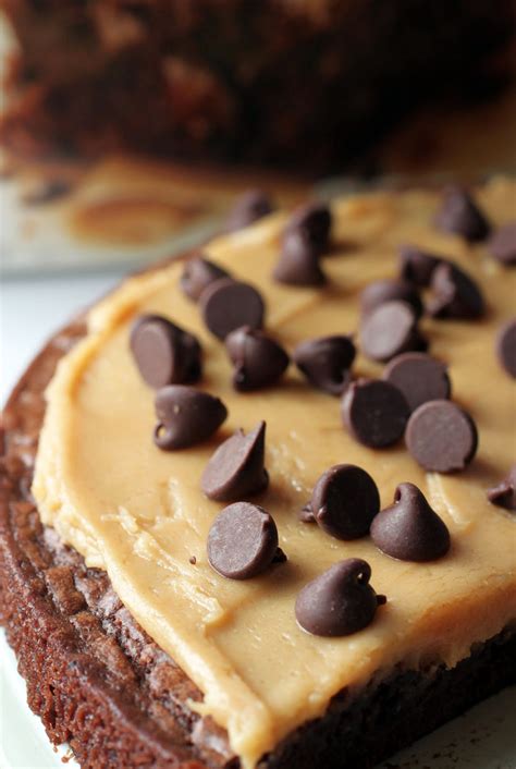 Peanut Butter Brownie Pizza