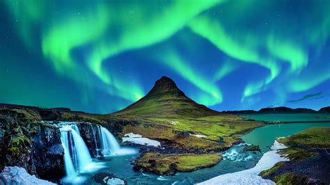 Short Breaks To Iceland Northern Lights | Shelly Lighting