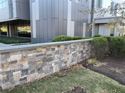 How To Build A Retaining Wall With Stone Veneer