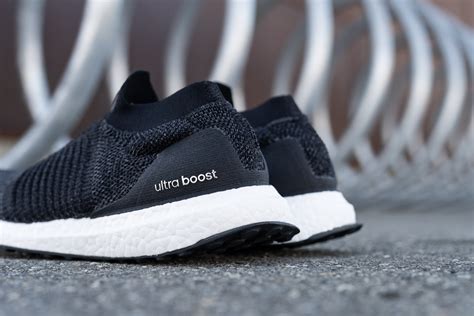 Adidas UltraBOOST LACELESS - Sneaker.no