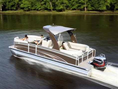 Premier Pontoons For Sale near Minneapolis, MN | Pontoon Dealer