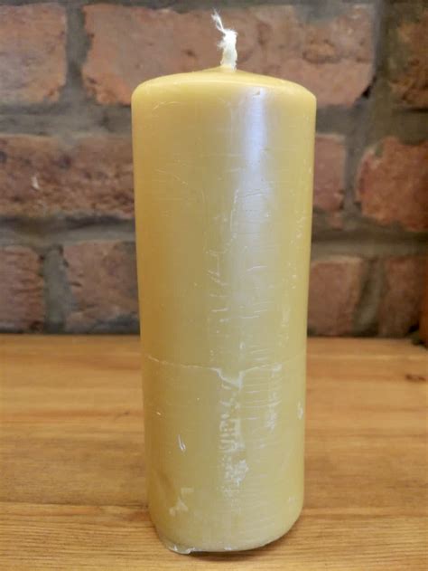 Pillar candle large - Bax Bees