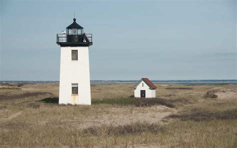 How many lighthouses are there on Cape Cod - Captain Freeman Inn