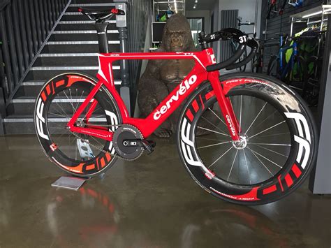 Cervelo T4, Rotor/FFWD Track Build - The Gorilla Firm