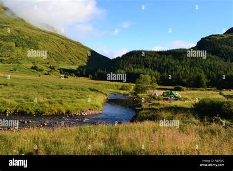 Loch lomond camping hi-res stock photography and images - Alamy