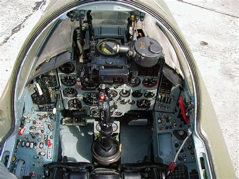 Sukhoi Su 17 Cockpit