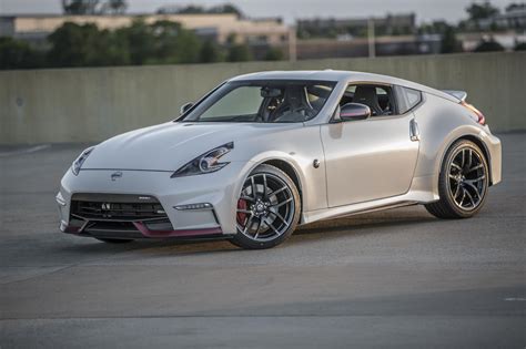 2017 Nissan 370Z Priced from $30,825, Most Expensive Model Costs $50,235 - autoevolution