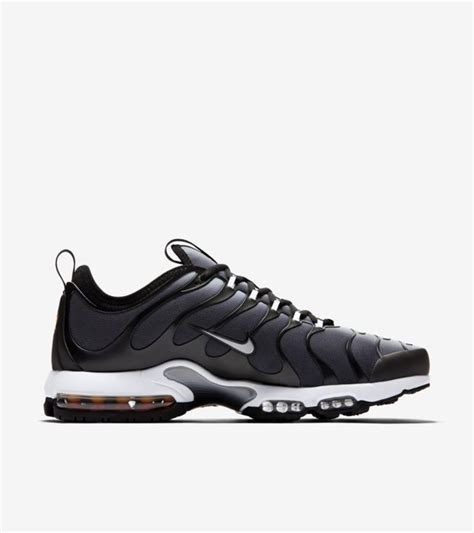 Nike Air Max Plus TN Ultra 'Black & Wolf Grey' Release Date. Nike SNKRS GB