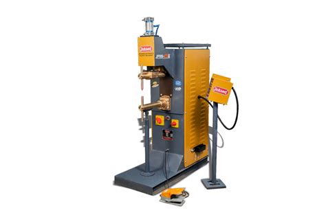 Industrial Spot Welder at Rs 155000/piece | Pneumatic Welding Machine in Rajkot | ID: 2851620507312