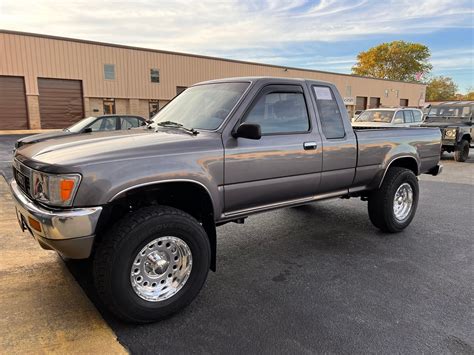 1989 Toyota Pickup | GAA Classic Cars