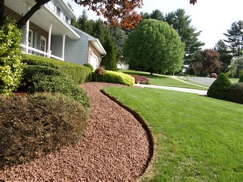 Professional Mulch Installation in Maryland | Mulch Masters