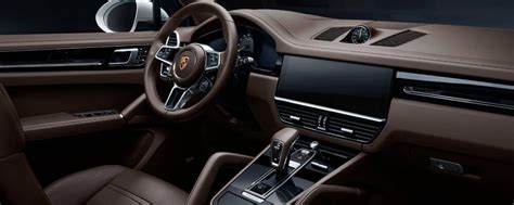 Exploring the 2019 Porsche Cayenne Interior | Victory Mitsubishi